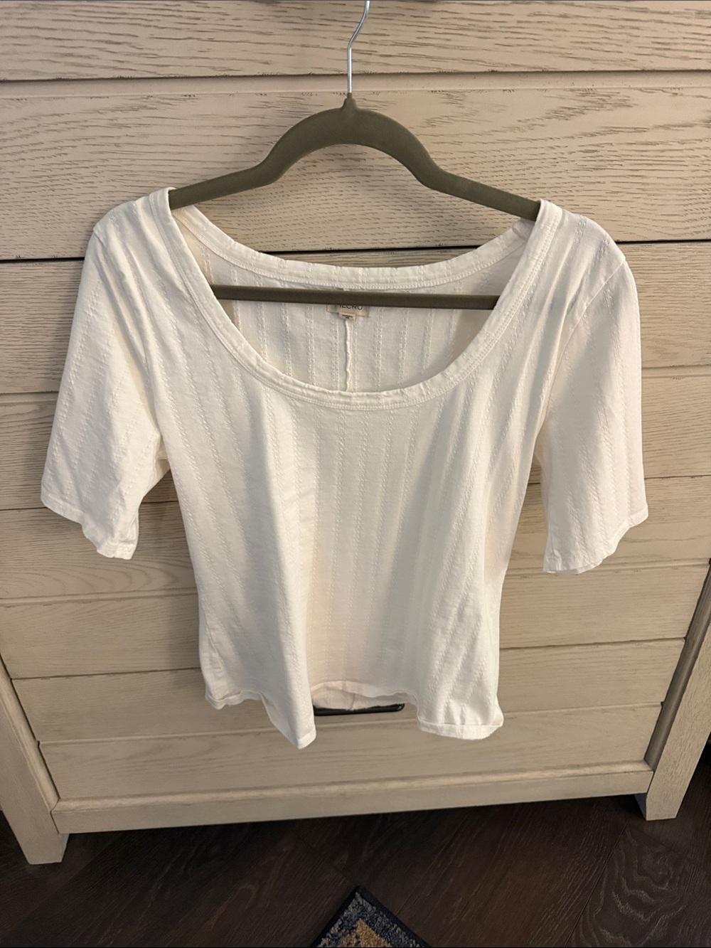 Anthropologie (Pilcro) Cream Short Sleeve Scoop Neck Top